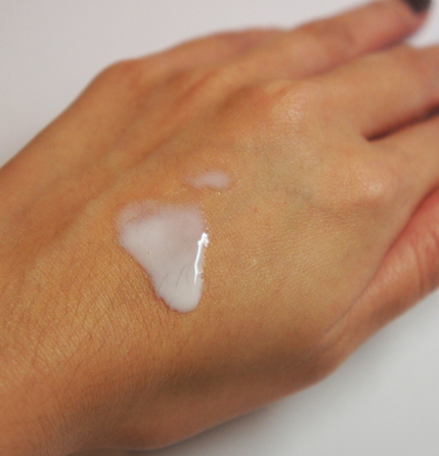 Sữa Chống Nắng Giữ Ẩm Da Skin Aqua UV Moisture Milk SPF50+/PA++++