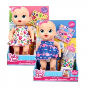 Em Bé Uống Sữa Barbie