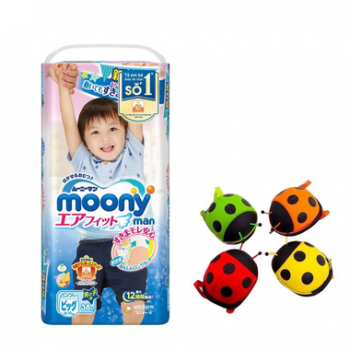 Tã quần Moony XL (BOY) 38 + Balo Con Bọ